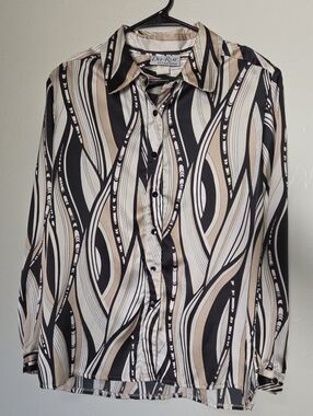 Da-Rue Of California Vintage Women's Long-Sleeve Button-Up Blouse